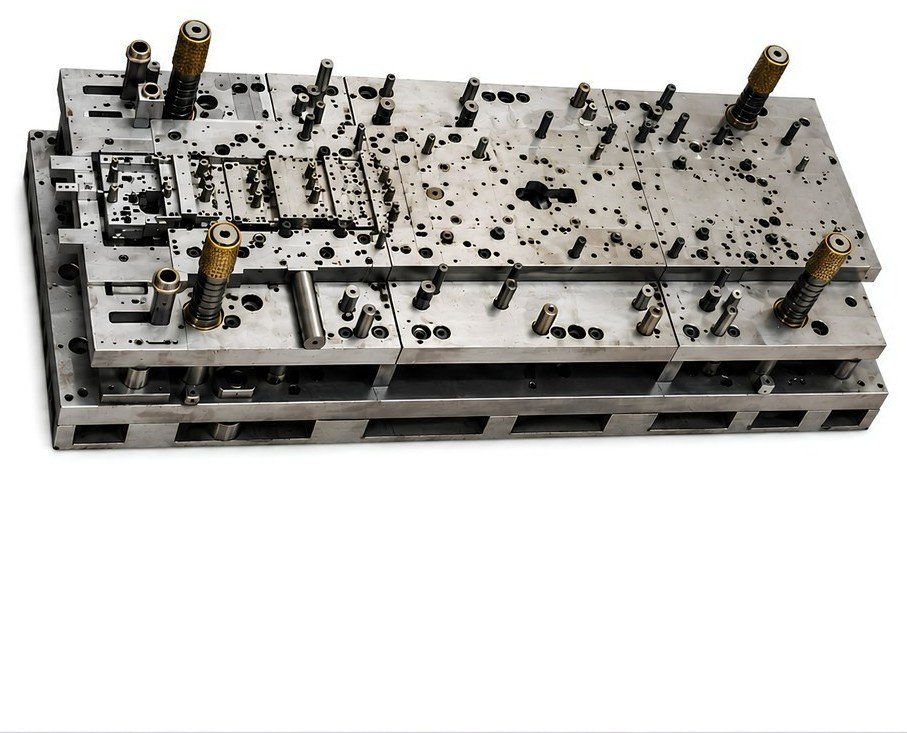 Aurevia tandem and fine-blanking die tool set